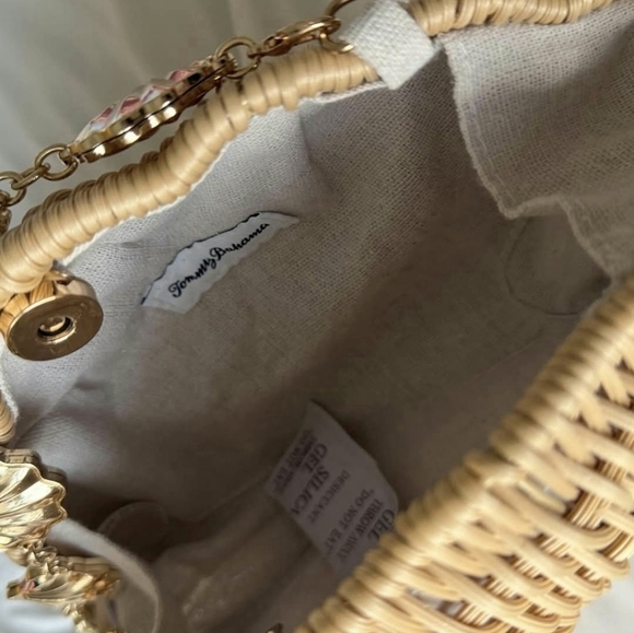 Wicker Shell Clutch Handbag